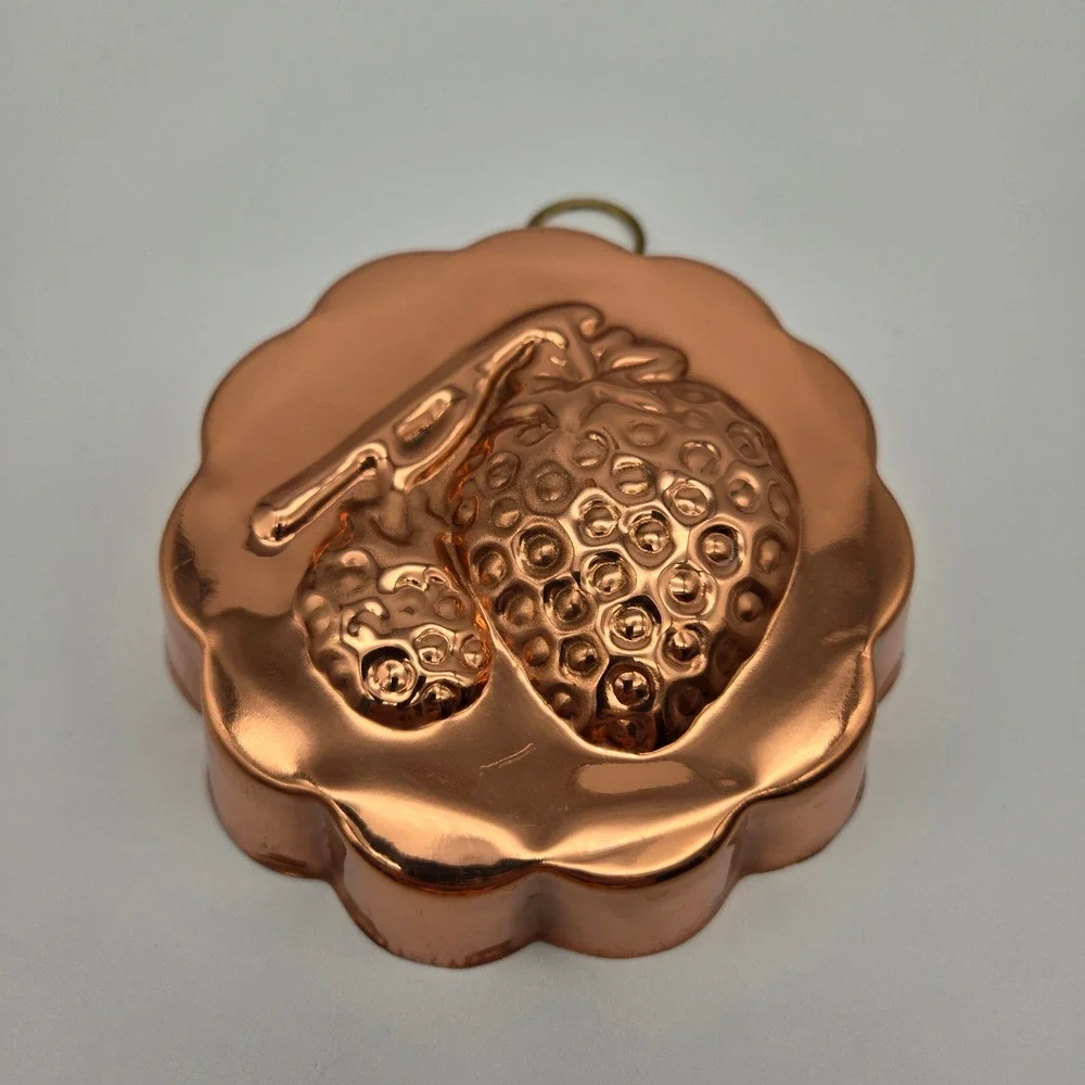 Vintage Copper Tin-Lined Strawberry Jello Mold Set of 4 Wall Decor Cottagecore